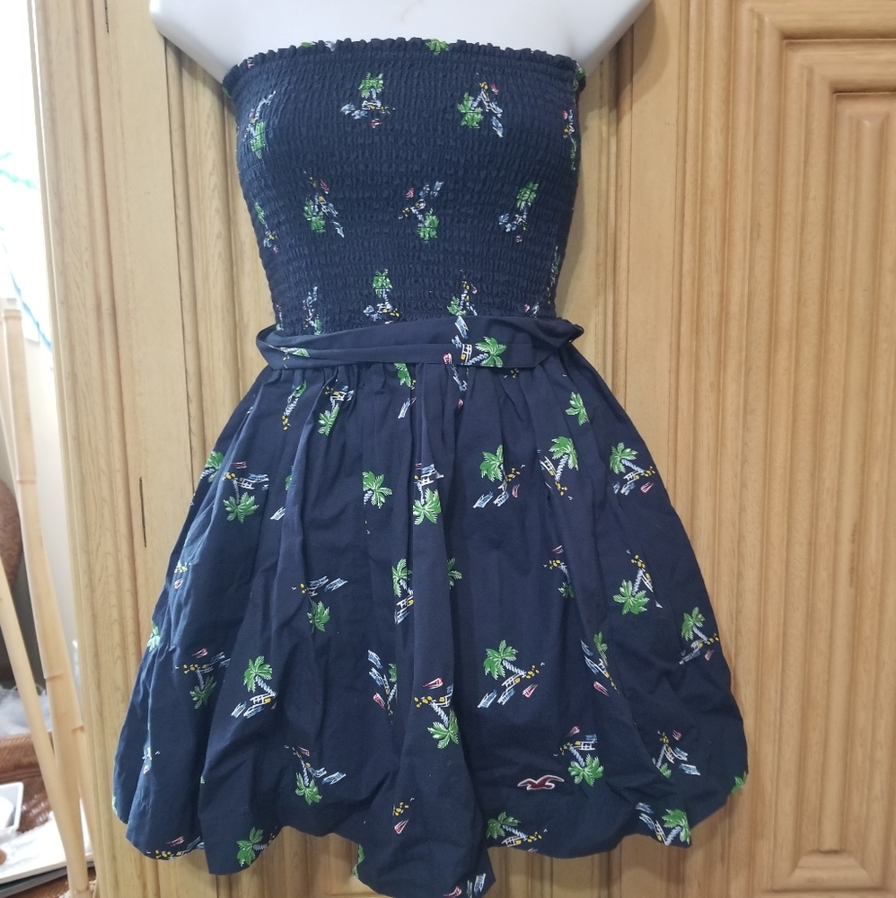 Hollister tropical print dress